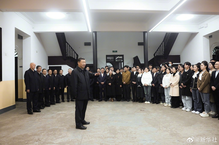 http://www.news.cn/politics/leaders/20240320/f1f2aa03643b4f31b8d06d5082128423/70d4a9c782094b1d81e6af15b1a71bab.jpg